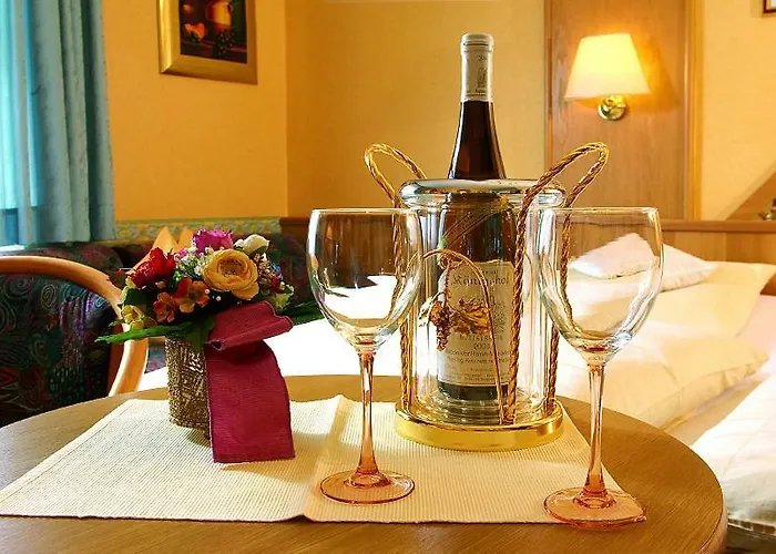 Gaestehaus Rheingraf Hotel *